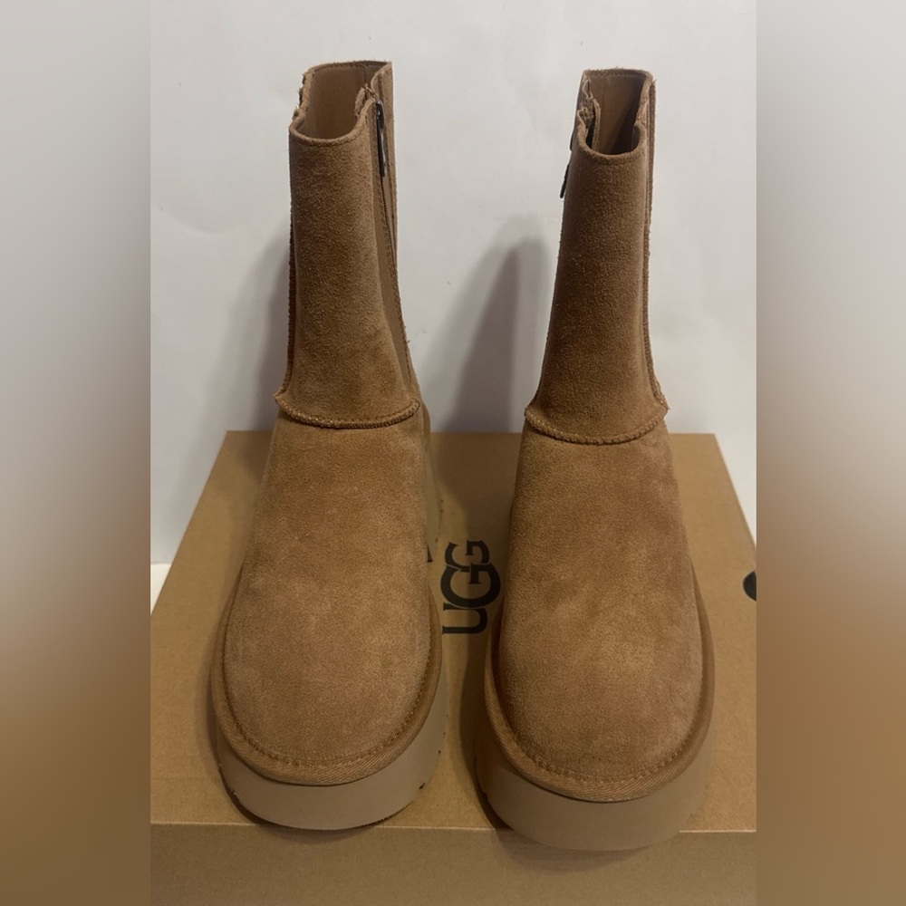 NWT!UGG Women's Classic Twin Seam New Heights Chestnut Suede Platform Boots US 8
